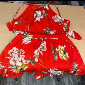 Red shirt with flowers two piece outfit, size small in women's, floral summer